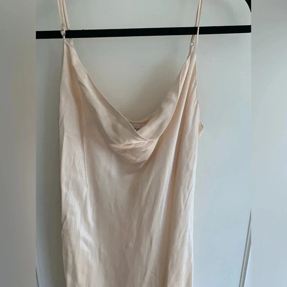 Park & Fifth satin slip midi dress. Color is  champagne, size extra large. - Picture 7 of 15